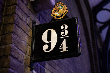 Fototapeta premium Platform 9 and Three-Quarters at the Making of Harry Potter Studio Tour, UK