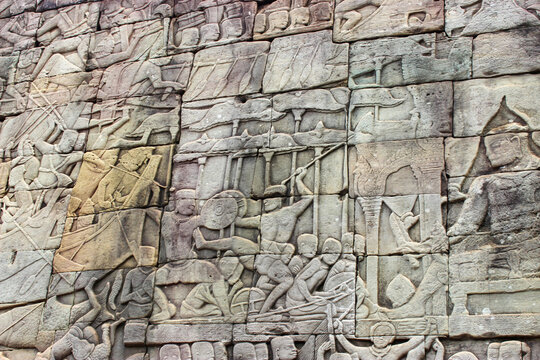Ancient War Storytelling Engraved on the Walls of Angkor Wat