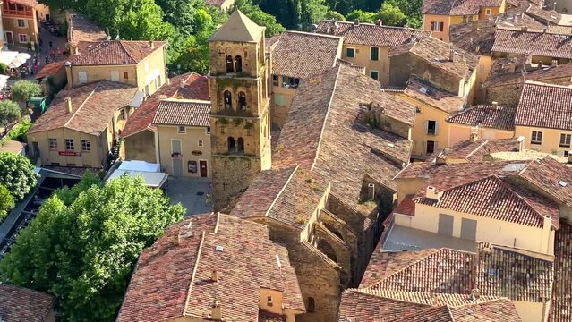 Village of Moustier Sainte Marie in Provence, France with a view on the bell tower of the Notre-Dame-de-l'Assomption church