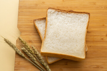 食パン