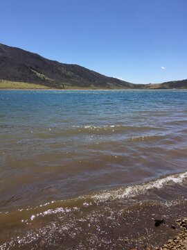Waves, Sky, Beach and Shore of Lake Nozoriko Gunma Japan