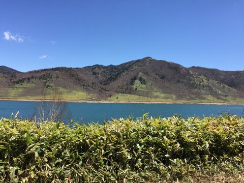 Waves, Sky, Beach and Shore of Lake Nozoriko Gunma Japan