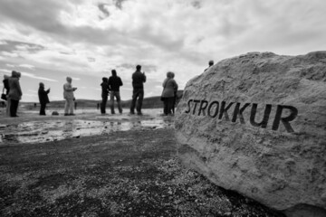 islands geyser strokkur
