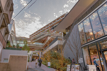 東京都渋谷区原宿から見た夕方の都市景観