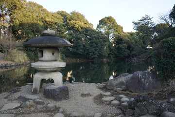 Fototapeta na wymiar 灯篭　japanese garden