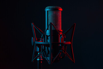 Recording studio microphone 5/18 cyan red