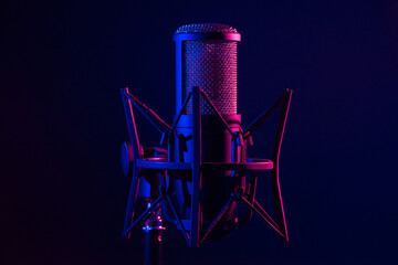 Recording studio microphone 14/18 blue magenta