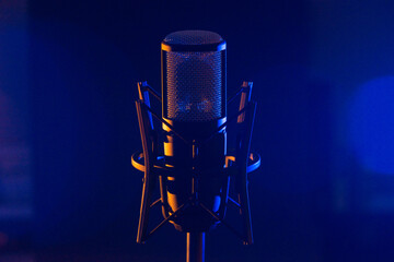 Recording studio microphone 11/18 orange blue 
