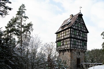 Das Jagdschlösschen Herzogstuhl ist Teil der historischen Jagdanlage Rieseneck. Es wurde 1912 von...