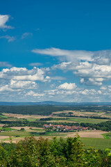 Sommer Landschaft in Oberfranken Deutschland