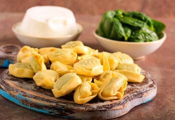 Ricotta and spinach tortellini