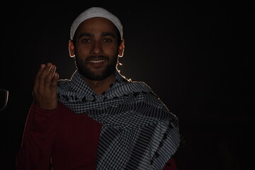 indian Muslim man smiling image