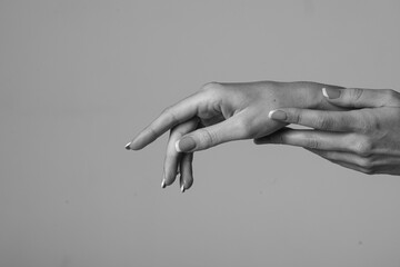 hand of the woman