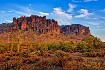Arizona desert view with Superstitious mountain and Saguaro cacti and near sunset, Phoenix, USA - obrazy, fototapety, plakaty