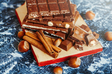 different types of chocolate bar, Coffee Bean, nougat and spices	
