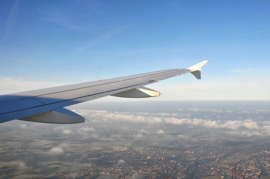 Airplane's wing during flight