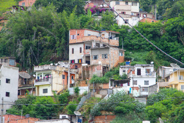Fototapeta na wymiar view of houses in the city of aparecida do norte in sao paulo, Brazil.