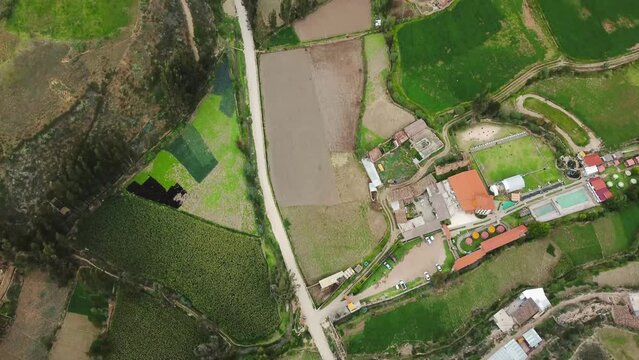 hermosos paisaje terrenos de cultivo y ganado (chacras), peruano Jun&iacute;n per&uacute; 