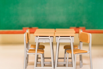 教室　卒業　放課後　【 学校 の イメージ 】