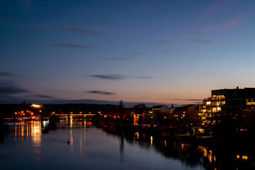 Obraz premium sunset over the river Main