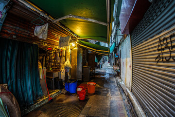 香港の街の路地裏 - obrazy, fototapety, plakaty