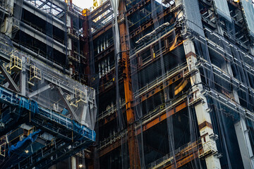 Fototapeta premium 高層ビルの建設の骨組み