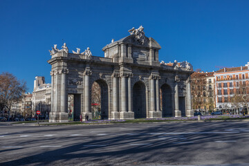 Fototapeta na wymiar Arco do Triunfo em Madri, Espanha