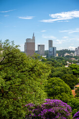 Fototapeta premium Paisagem urbana da Praça Por do Sol na cidade de São Paulo