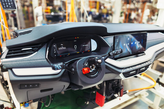 SAS interior modules - a Faurecia company plant, cockpit production for SKODA AUTO, Skoda Octavia 4 - dashboard with virtual cockpit display