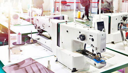 High-speed computerized bartacking sewing machine