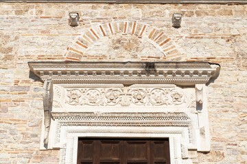 Obraz premium Basilica of San Salvatore, UNESCO site, Spoleto, Umbita, Italy