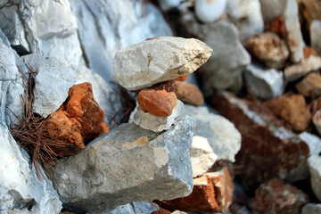 Fototapeta premium stone in the snow
