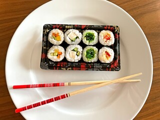 Vegan maki rolls
