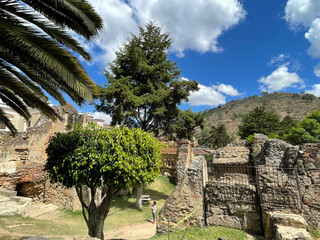 Fototapeta na wymiar Ruins in Antigua Guatemala.
