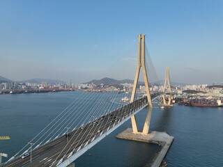 Fototapeta na wymiar Busan bridge