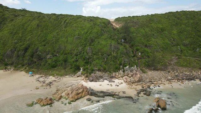 Aerial Images
Brazilian Beaches, Coast, Rocks, Surfing, Nature (4K)