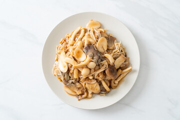 Stir fried mixed mushroom with oyster sauce