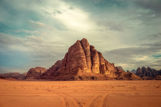 Jabal al-Mazmar