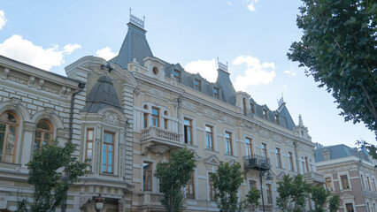 Obraz premium beautiful vintage building. 19th century architecture