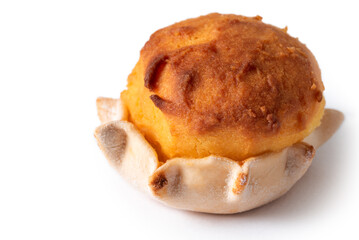 Pardulas, dolce tradizionale della cucina Sarda con ricotta e zafferano, dolce tipico pasquale 