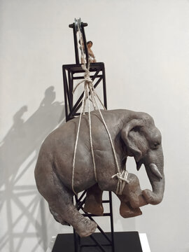 Art collection of the Belairfineart gallery in Venice - elephant