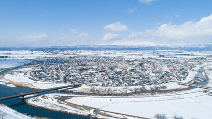 《福島県・喜多方市》冬の塩川町の空撮