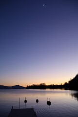 Fototapeta premium Coucher de soleil sur le lac Léman, commune de Morges, canton de Vaud, Suisse