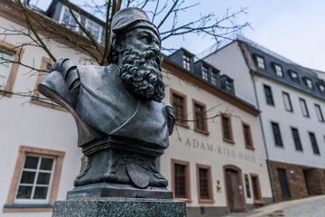 Adam Ries Denkmal Bueste Annaberg Museum Haus