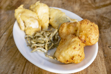 mixed fried fish