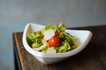Salad tomato healthy lunch vegetable