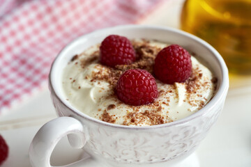 Cottage cheese blended with flax seed oil with berries - Budwig diet