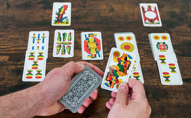 solitaire with Italian playing cards