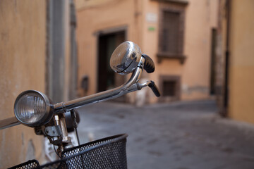 Lucca bicycles - obrazy, fototapety, plakaty