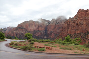 road in zion national park